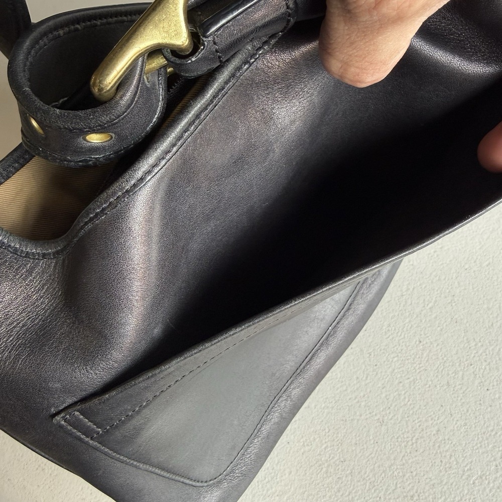 Vintage Coach Y2K Black Leather Legacy Saddle Bag 9340 - Picture 11 of 11